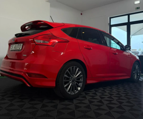 Ford Focus 1.0 ecoboost Stline 11