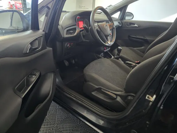 Opel Corsa 1.2 Enjoy 6