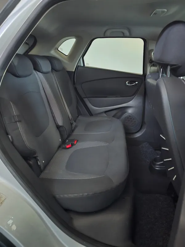 Renault Captur 0.9 TCE Exclusive 4