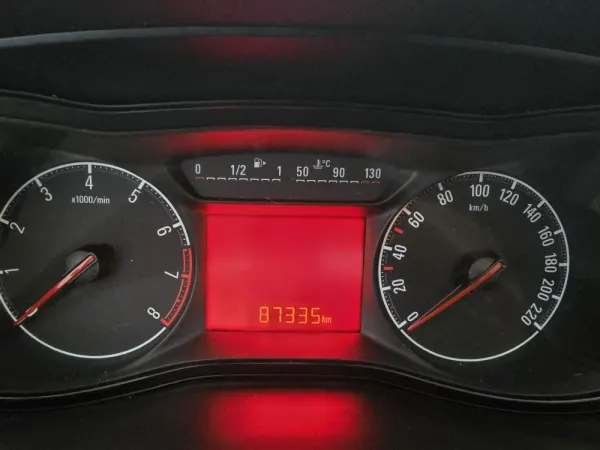 Opel Corsa 1.2 Enjoy 9