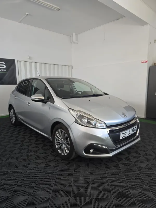 Peugeot 208 1.2 PureTech Access 2