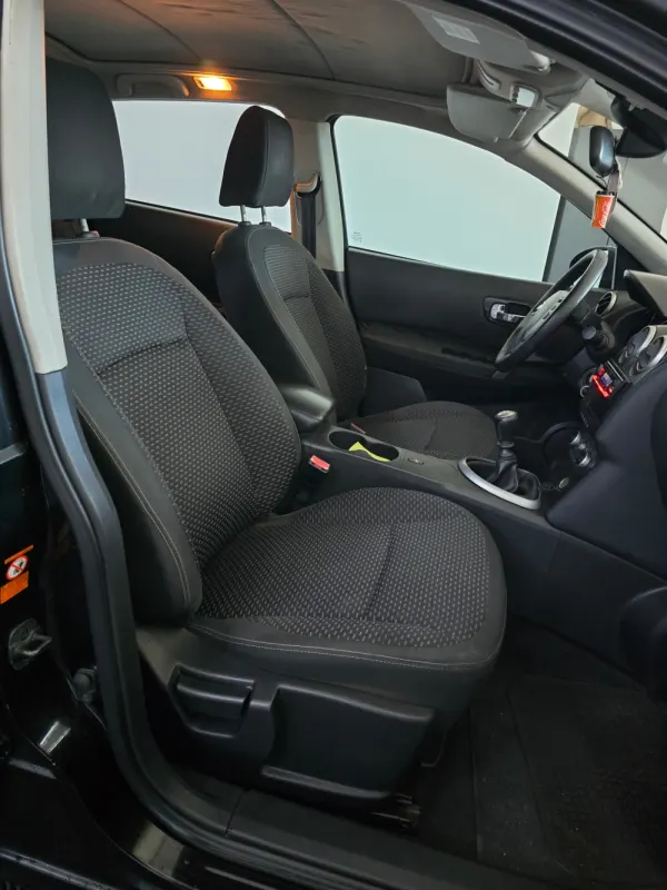 Nissan Qashqai 1.5 dCi Acenta 17 FPD 7