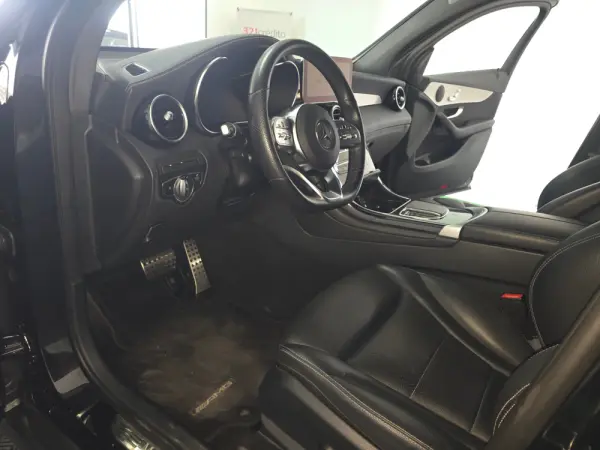 Mercedes-Benz 300 AMG 10