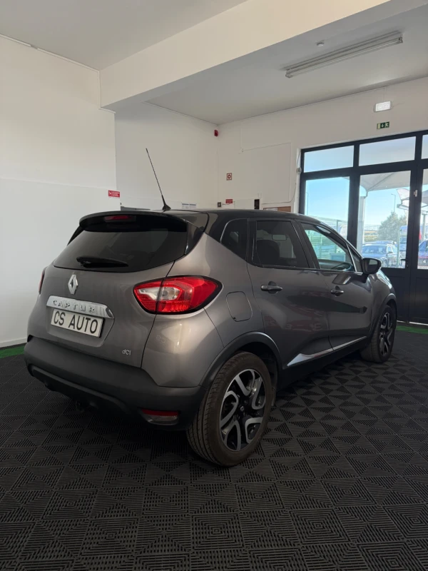 Renault Captur 1.5 dCi 4