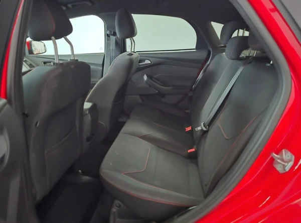 Ford Focus 1.0 ecoboost Stline 4