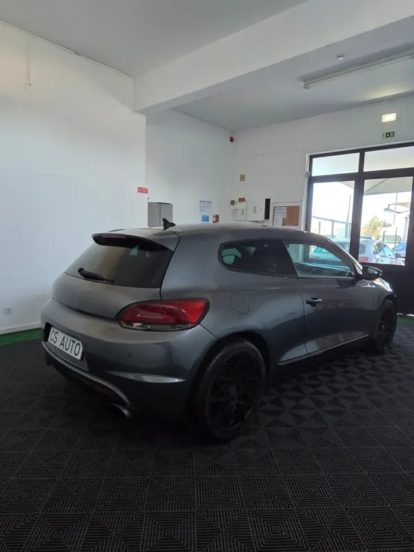 Volkswagen Scirocco 2.0 TDI R-Line 3