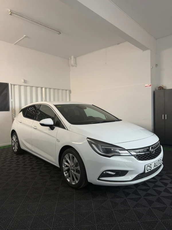 Opel Astra 1.6 CDTi Cosmo Start/Stop 3