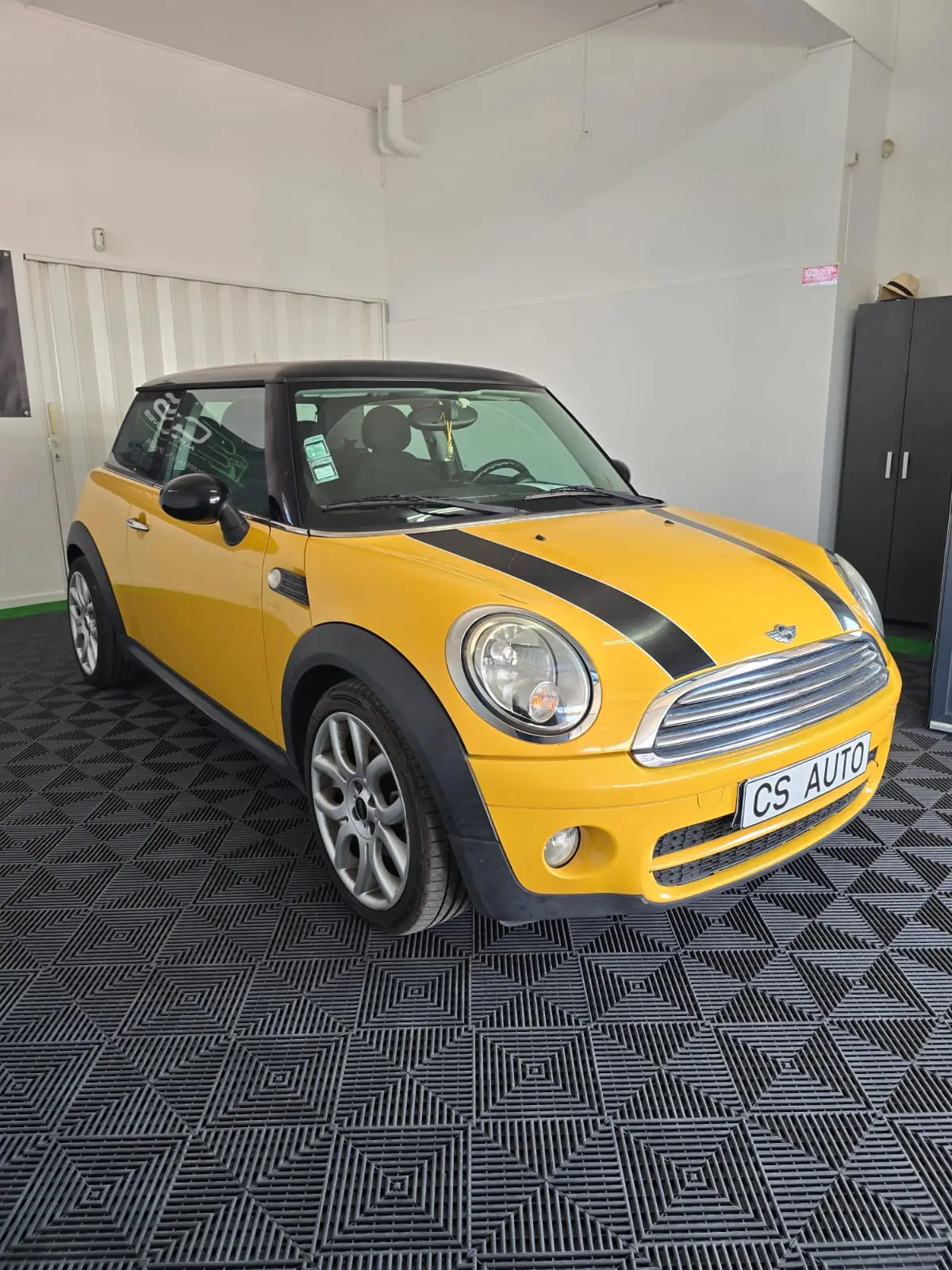 MINI 3 Portas Cooper D 2