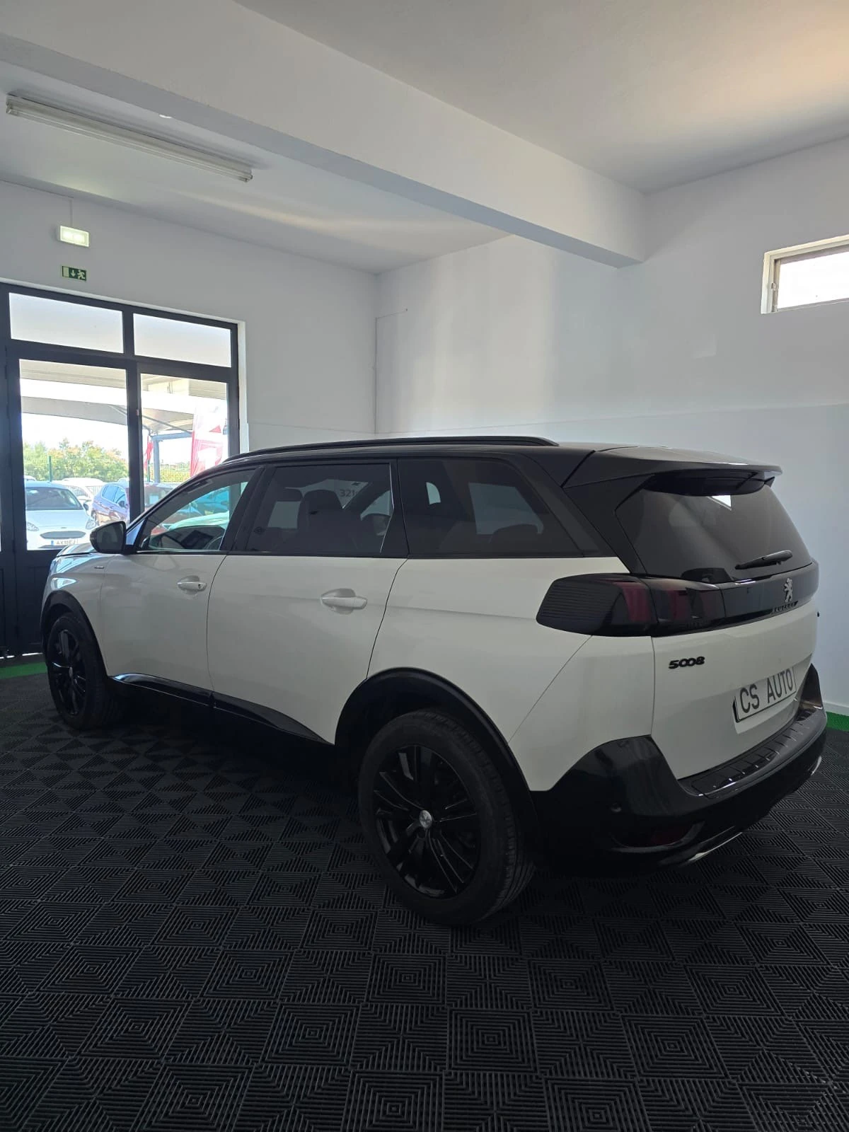 Peugeot 5008 3