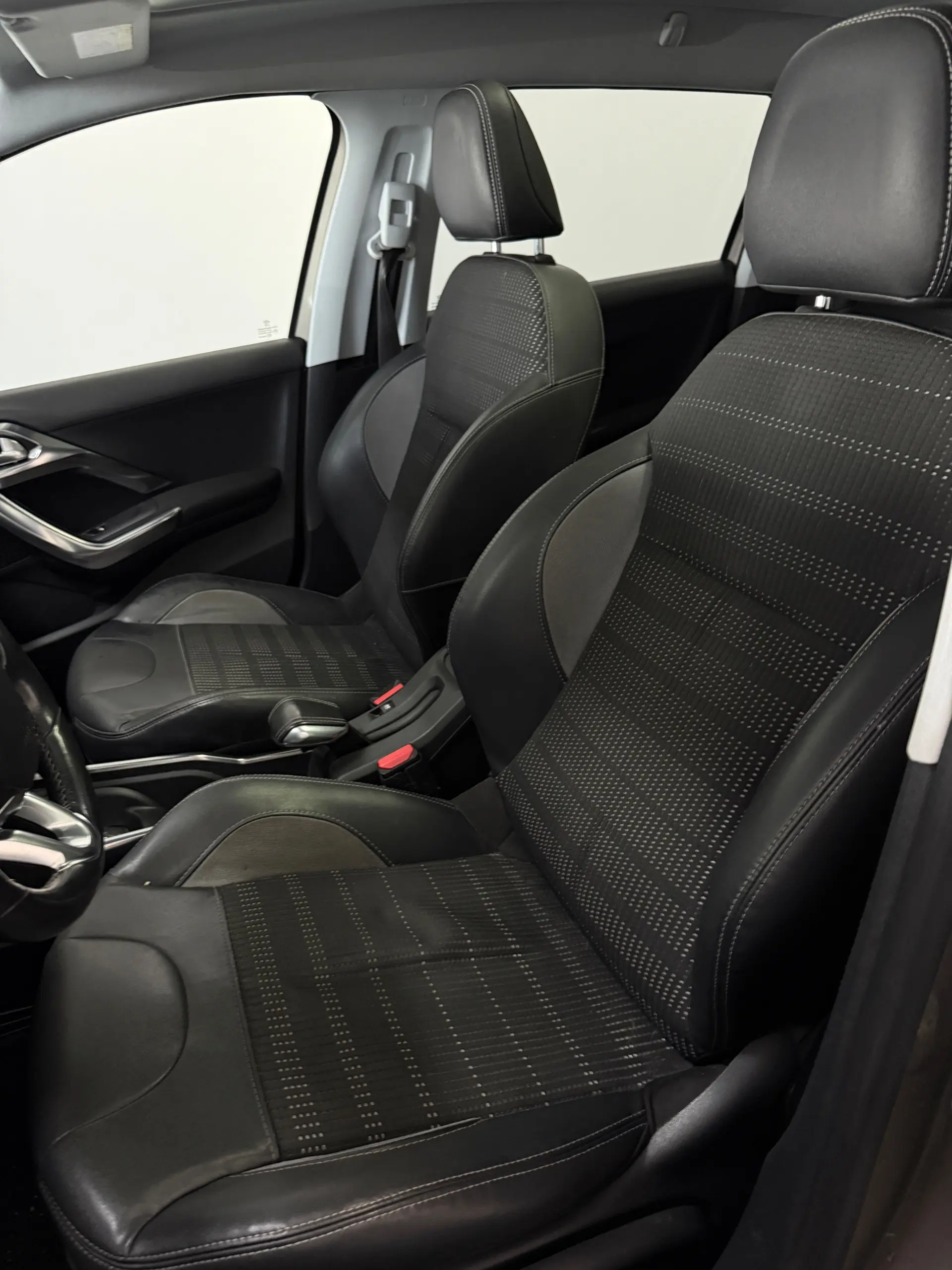 Peugeot 2008 PureTech 82 ETG5 STOP&START Active 8