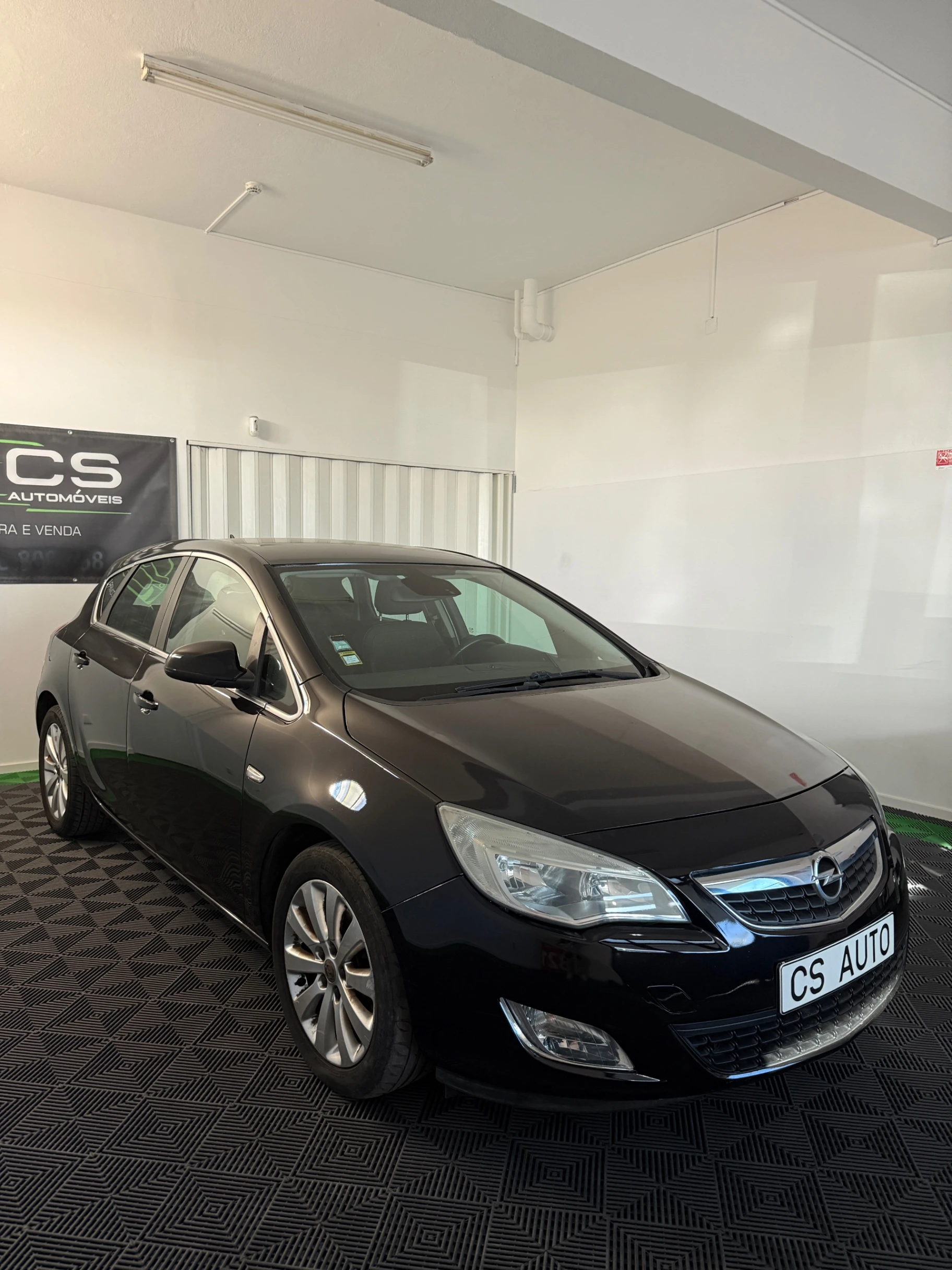 Opel Astra 1.7 CDTi Cosmo 3