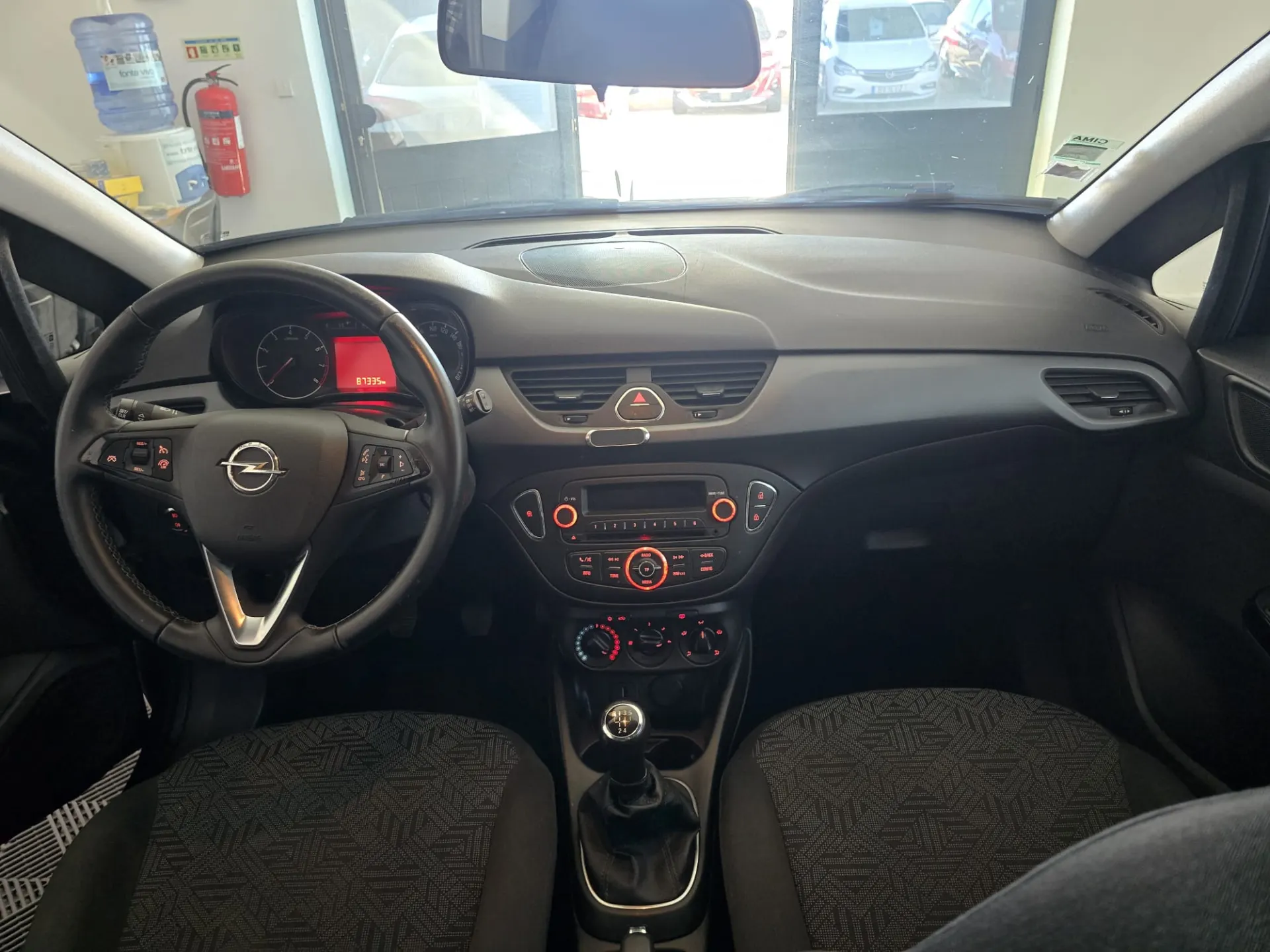Opel Corsa 1.2 Enjoy 5