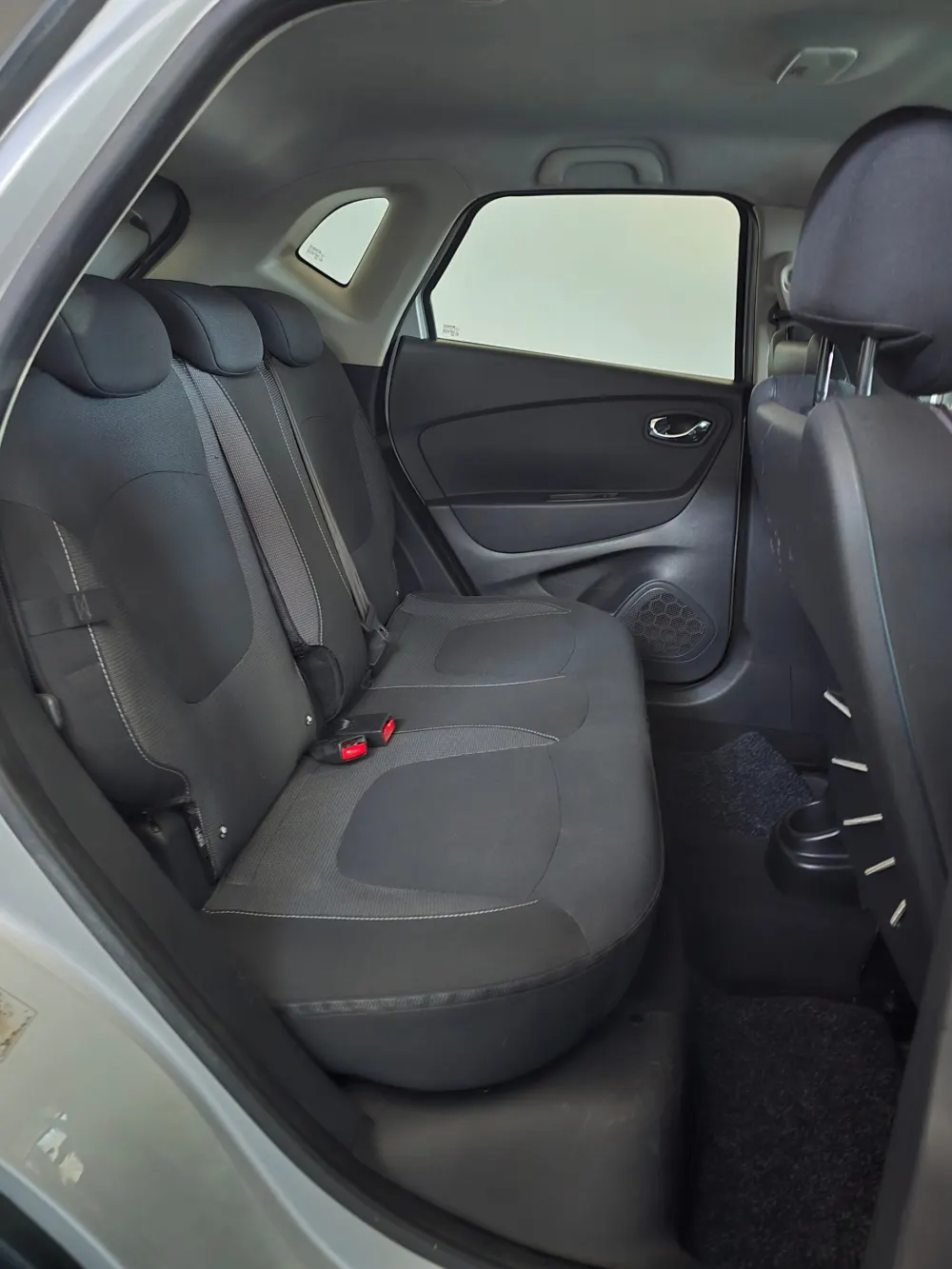 Renault Captur 0.9 TCE Exclusive 4