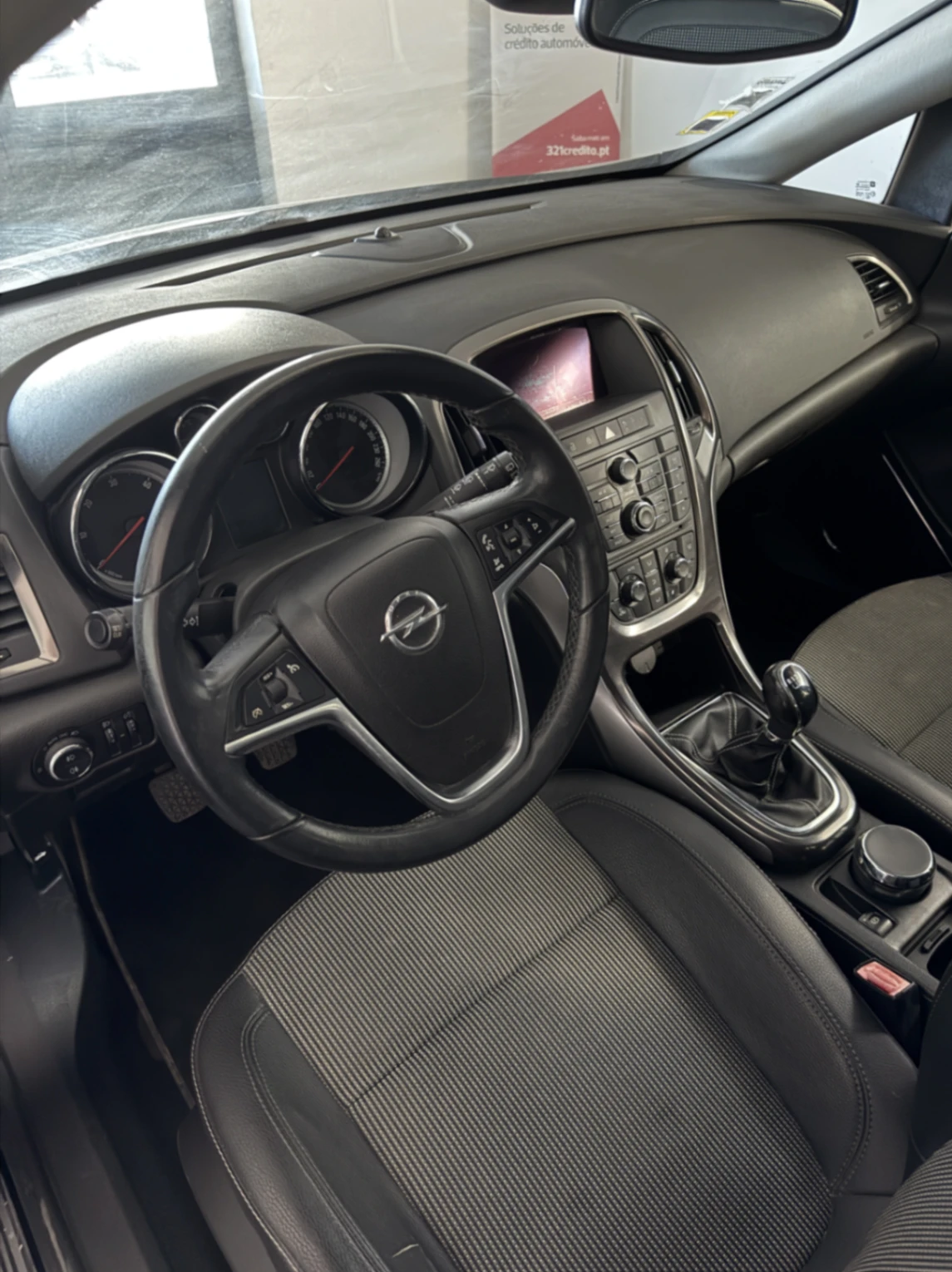 Opel Astra 1.7 CDTi Cosmo 6