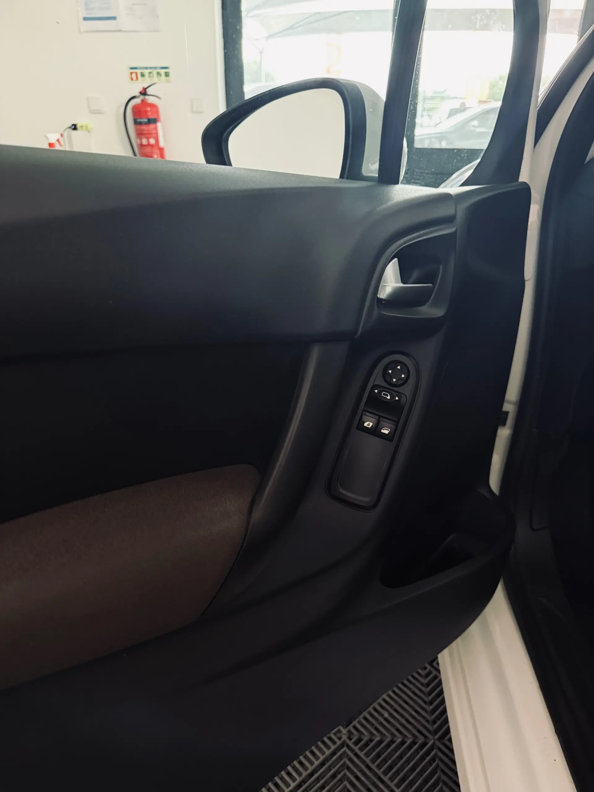 Citroen C3 e-HDi EGS Selection 9