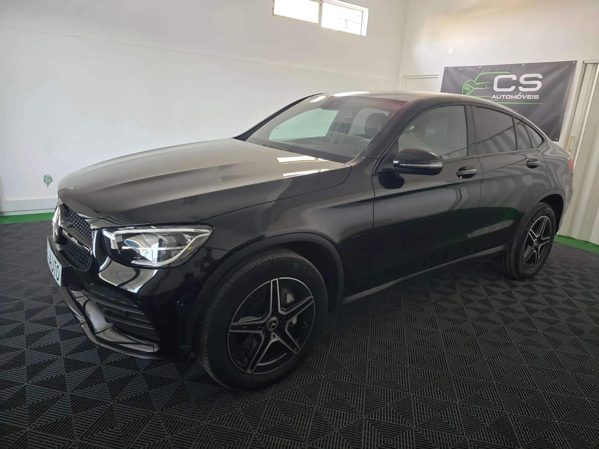 Mercedes-Benz 300 AMG 1