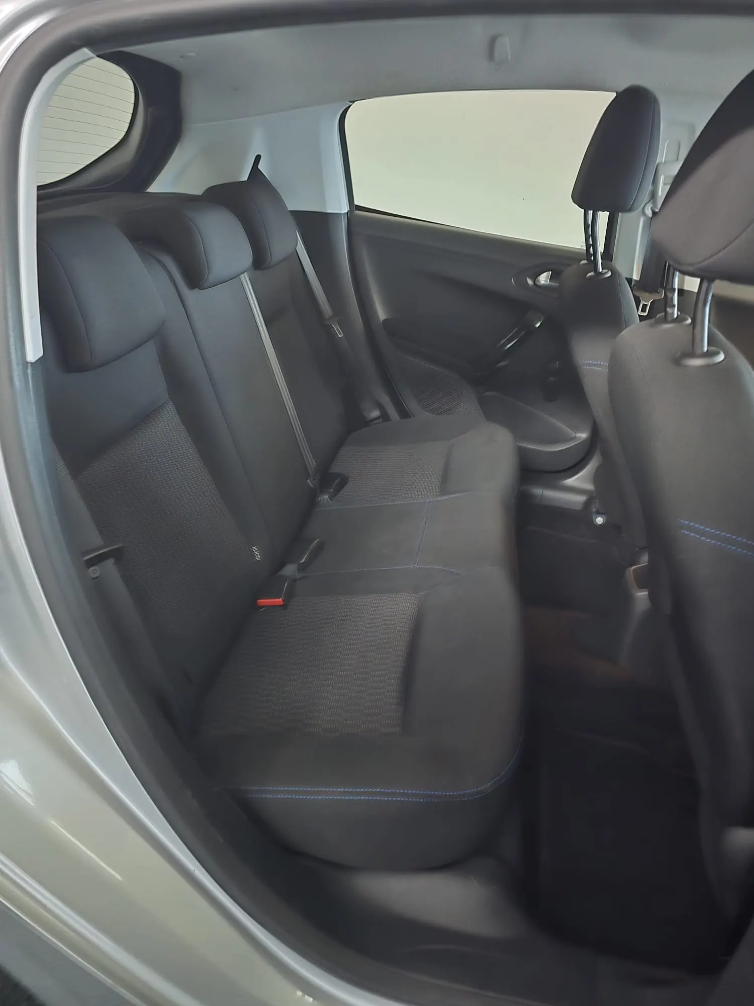 Peugeot 208 1.2 PureTech Access 9