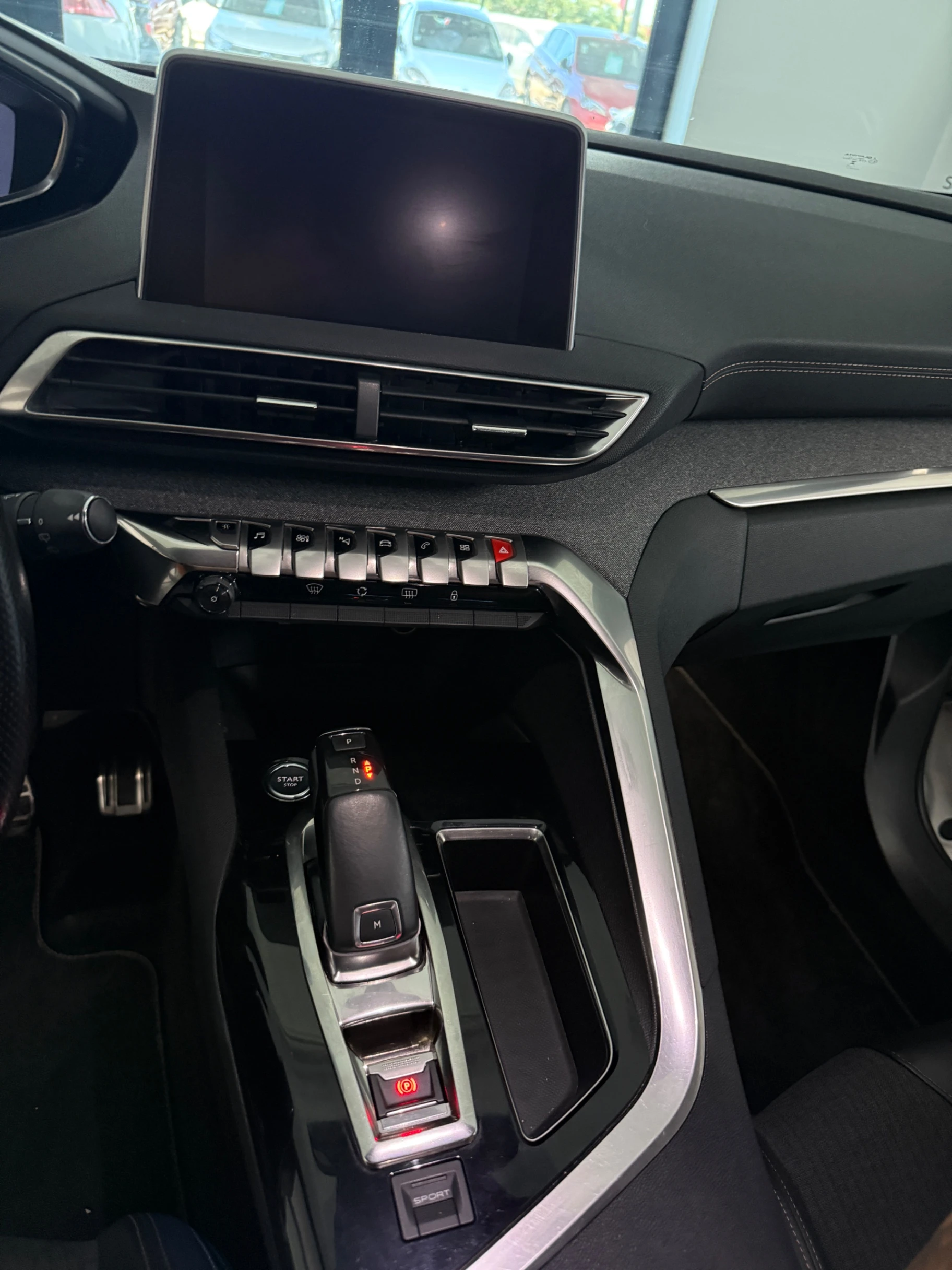 Peugeot 5008 6