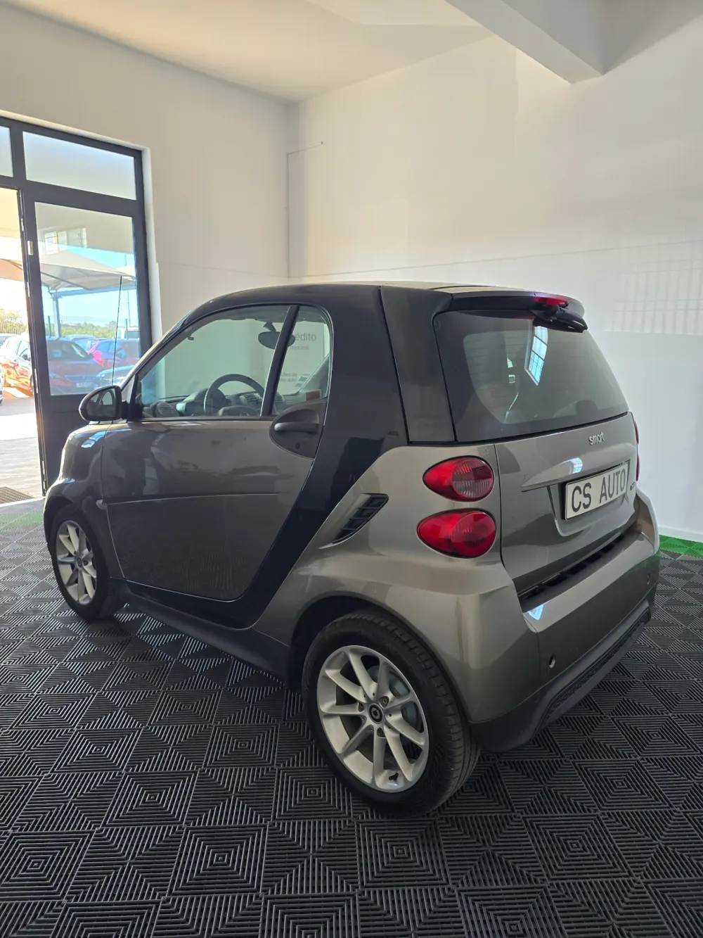 Smart ForTwo Coupé 1.0 mhd Pure 61 Softouch 3