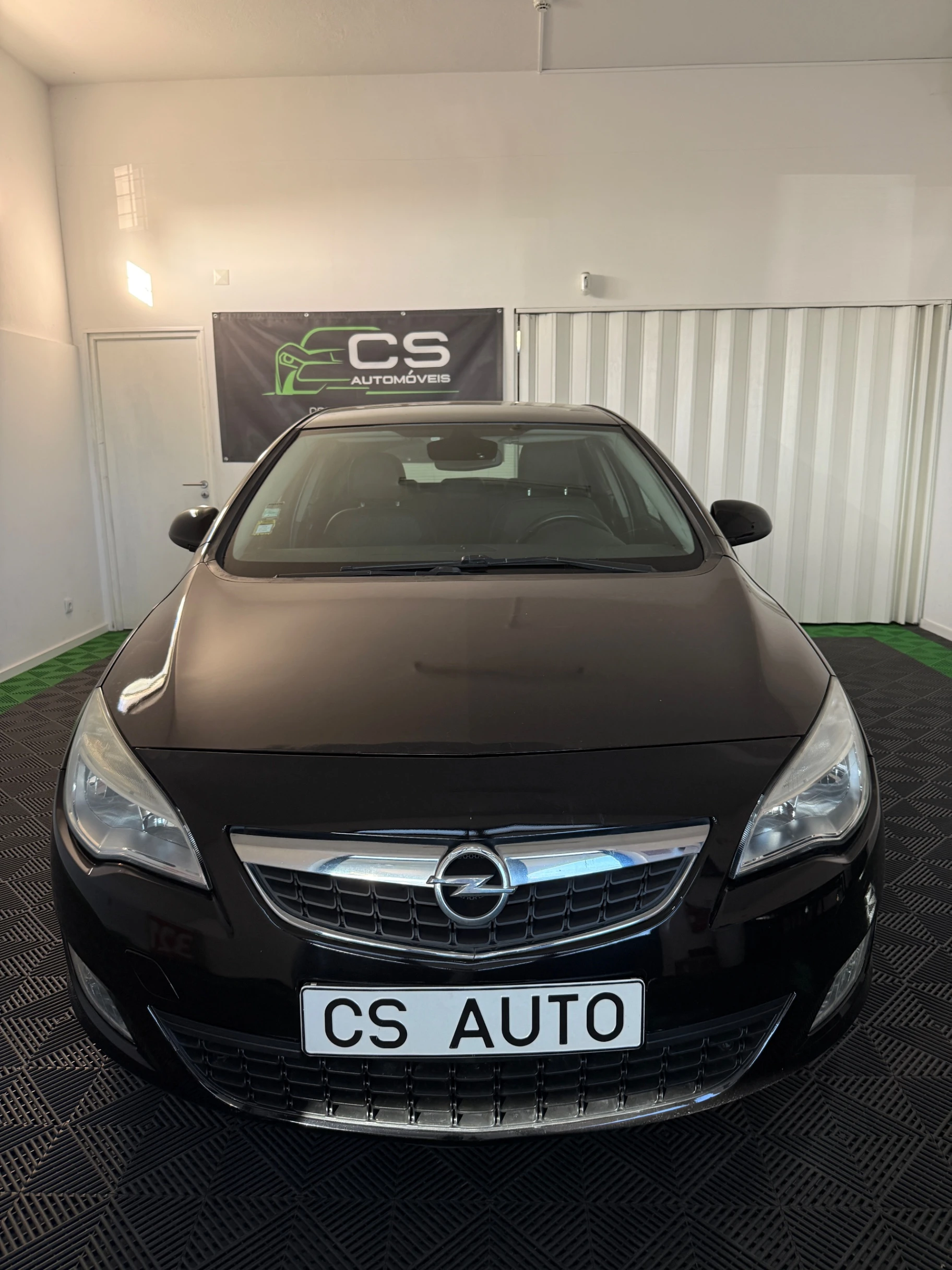 Opel Astra 1.7 CDTi Cosmo 2