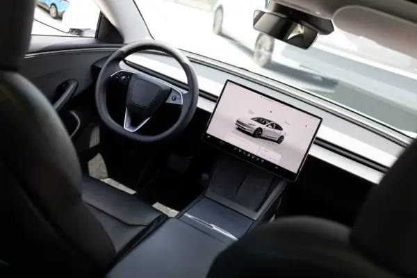 Tesla Model 3 Tração Traseira Premium 2