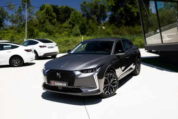 DS DS4 E-TENSE 225 RIVOLI 3