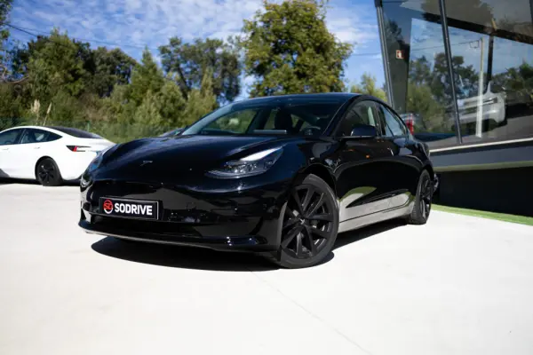 Tesla Model 3 Standard RWD 7