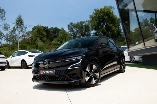 Renault Mégane E-Tech EV60 Evolution 11