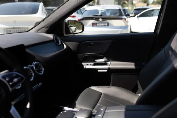 Mercedes-Benz EQA 350 4Matic Progressive 19