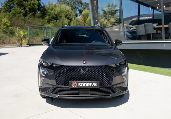DS DS7 Crossback E-Tense Performance Line EAT8 3