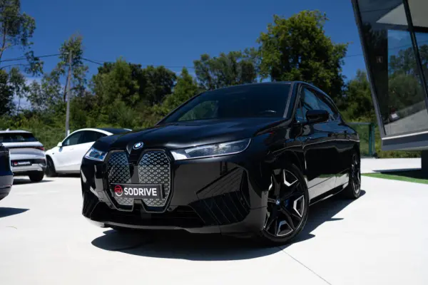BMW iX xDrive 40 Pack Desportivo 4
