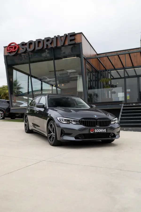 BMW 320 d Line Sport Auto 33