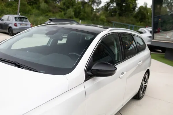 Peugeot 308 SW 1.6 BlueHDi Allure 14