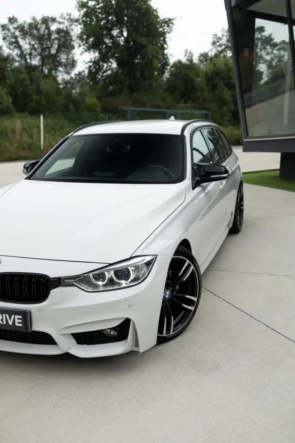 BMW 320 d xDrive Aut. M Sport 11