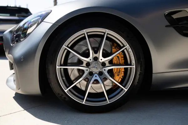 Mercedes-Benz AMG GT R 26