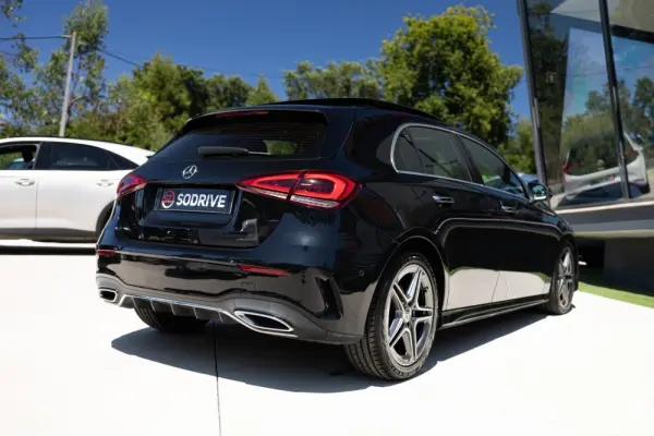 Mercedes-Benz A 180 d AMG Line Aut. 14
