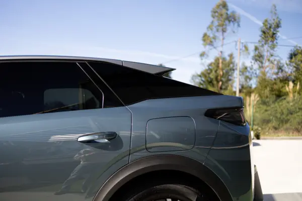 Peugeot E-3008 73 kWh Allure 11