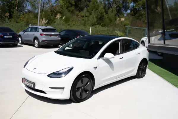 Tesla Model 3 Long-Range Dual Motor AWD 5