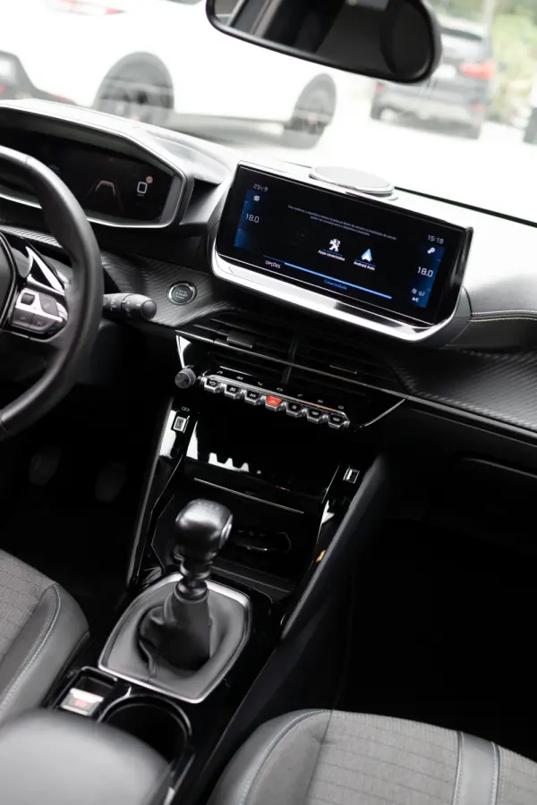 Peugeot 208 1.2 PureTech Allure 34
