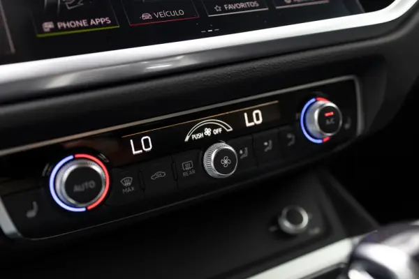 Audi Q3 45 TFSIe S tronic 9