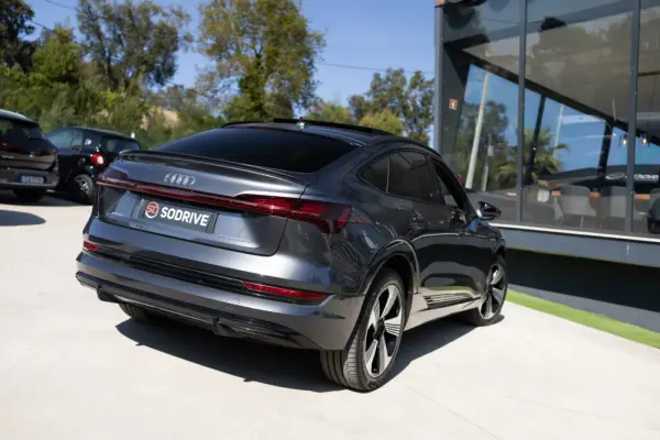 Audi e-tron Sportback 55 quattro S line 5