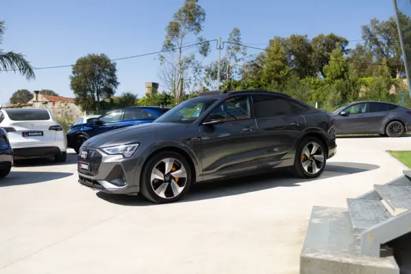 Audi e-tron Sportback 55 quattro S line 21