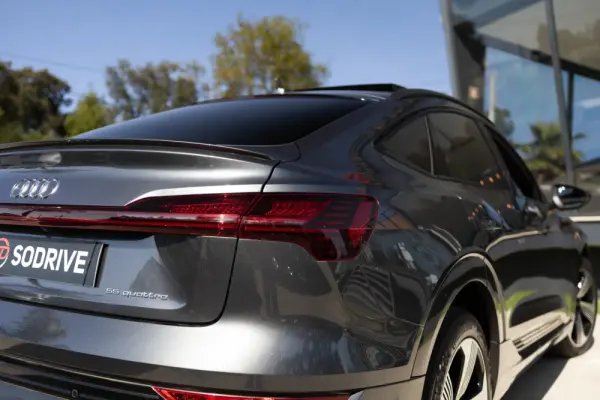 Audi e-tron Sportback 55 quattro S line 37