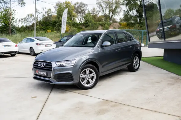 Audi Q3 2.0 TDI Sport 4