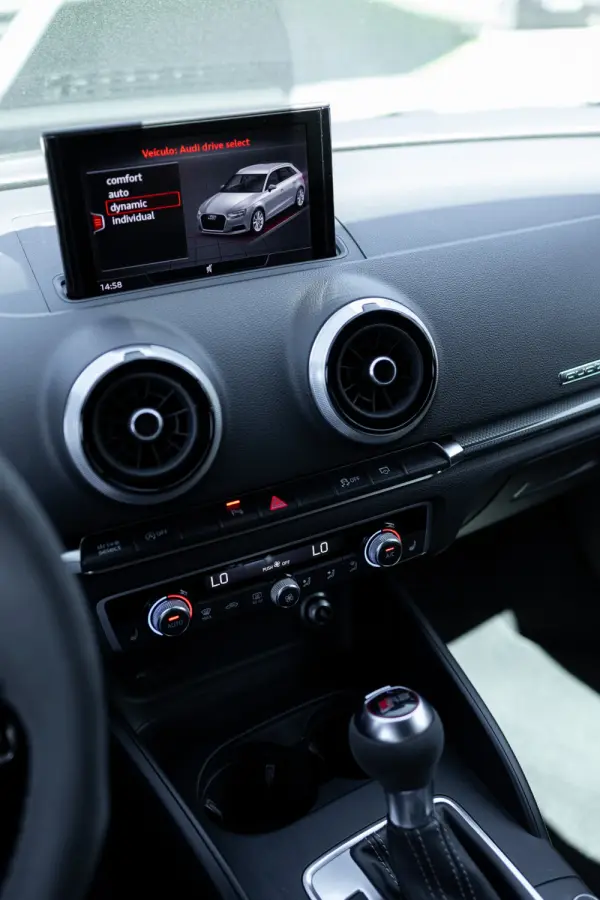 Audi RS3 Sportback TFSI quattro S tronic 32