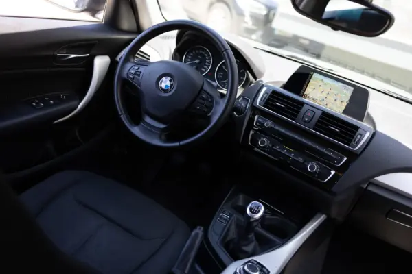 BMW 114 d Advantage 18