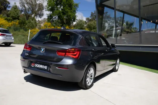 BMW 114 d Advantage 21