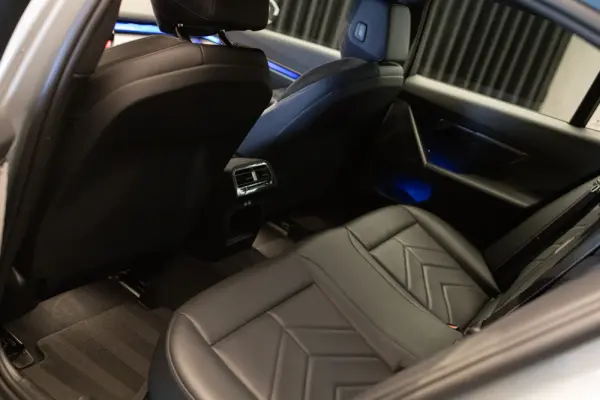 BMW 530 e Pack Desportivo M 24