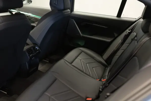 BMW 530 e Pack Desportivo M 39