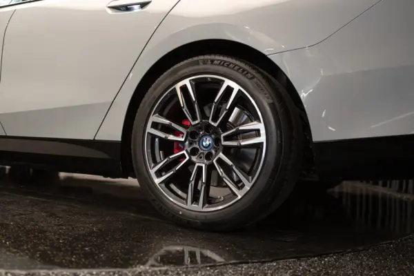 BMW 530 e Pack Desportivo M 45